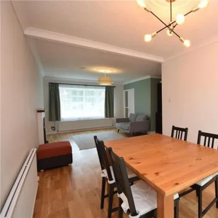 Image 7 - North Grange Mews, Leeds, LS6 2BP, United Kingdom - Townhouse for rent