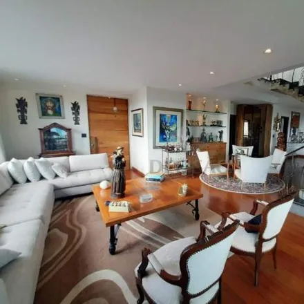 Buy this 4 bed apartment on Rua Doutor Helvecio Arantes 20 in Luxemburgo, Belo Horizonte - MG