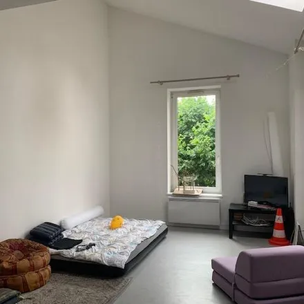 Rent this 2 bed apartment on 81 Rue de Mon Désert in 54100 Nancy, France