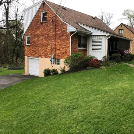 Image 1 - 909 Jefferson Heights Road, Penn Hills, PA 15235, USA - House for sale