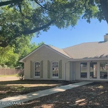 Buy this 3 bed house on 362 Orangewood Dr in Lafayette, Louisiana