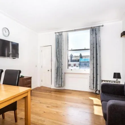 Image 2 - 7 Talbot Square, London, W2 1TS, United Kingdom - Apartment for rent