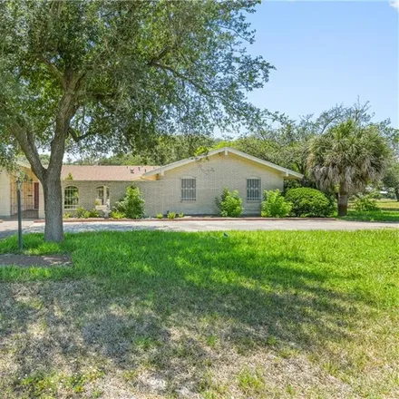 Buy this 4 bed house on 1101 North Live Oak Street in Rockport, TX 78382