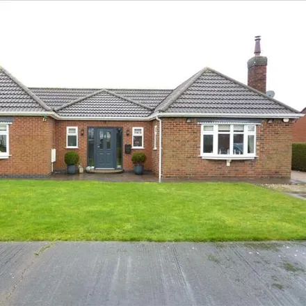Buy this 3 bed house on Humberston Road in Tetney, DN36 5NQ
