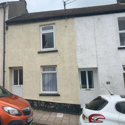 Rent this 2 bed townhouse on Cooks Cross in South Molton, EX36 4AW