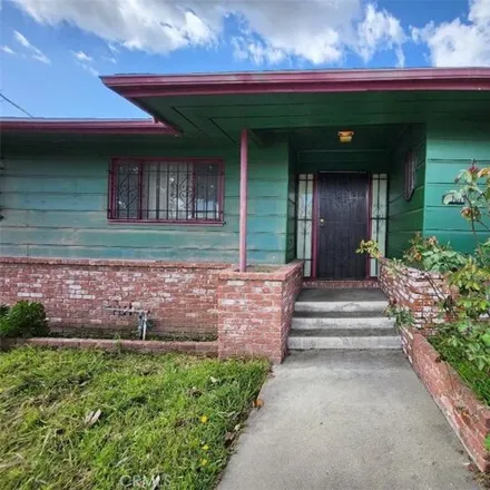 Buy this 3 bed house on 2707 Arlington Avenue in Los Angeles, CA 90018