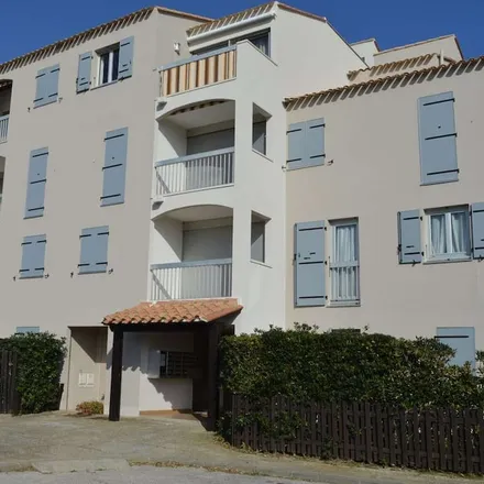 Image 8 - 66750 Saint-Cyprien, France - Apartment for rent