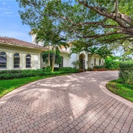 Image 1 - 481 1st Avenue North, Naples, FL 34102, USA - House for sale