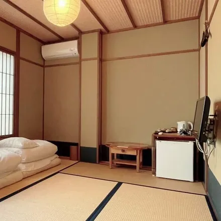 Rent this studio house on 542 Wakamiya cho in Rokujo SagaruWakamiya dori, Shimogyo-ku