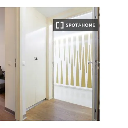 Rent this 2 bed room on Hôtel des Chevaliers in Rue Keyenveld - Keienveldstraat, 1050 Ixelles - Elsene