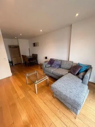 Image 3 - Western Gateway Apartments, Western Gateway, Custom House, London, E16 1FD, United Kingdom - Room for rent