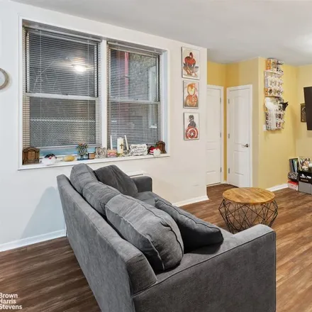 Image 4 - 74-45 YELLOWSTONE BLVD 1A in Rego Park - Apartment for sale