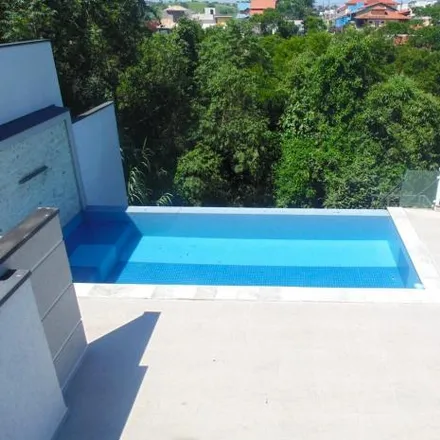 Buy this 5 bed house on Avenida Presidente Getulio Vargas in Condominio Aruã Brisas, Mogi das Cruzes - SP