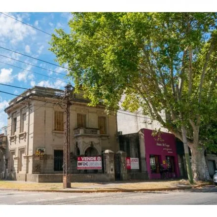 Rent this 5 bed house on Bulevar General José Rondeau 700 in Domingo Faustino Sarmiento, Rosario
