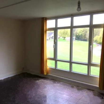 Rent this studio apartment on Falkirk Grange in Rothesay Avenue, Newcastle-under-Lyme