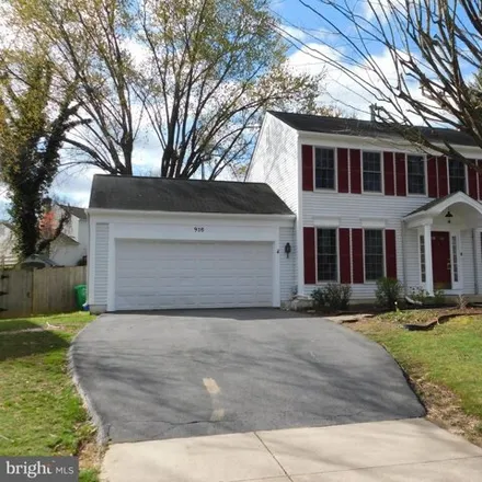Rent this 4 bed house on 921 Pointer Ridge Drive in Gaithersburg, MD 20899