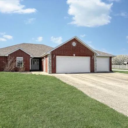 Buy this 3 bed house on 687 Pacer Drive in Ashland, Boone County