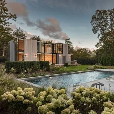 Buy this 6 bed house on 63 Jericho Road in East Hampton, Village of East Hampton