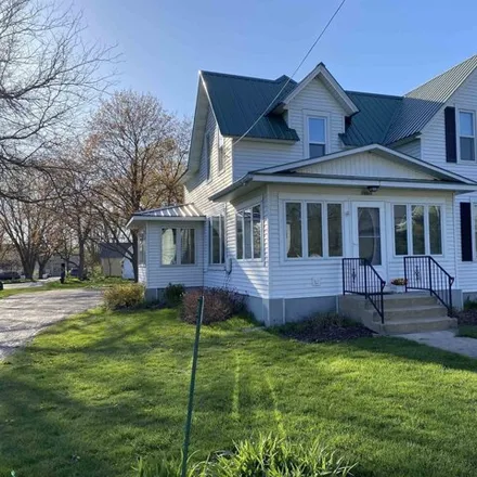 Buy this 4 bed house on 2nd Street in Lake Ripley, Oakland