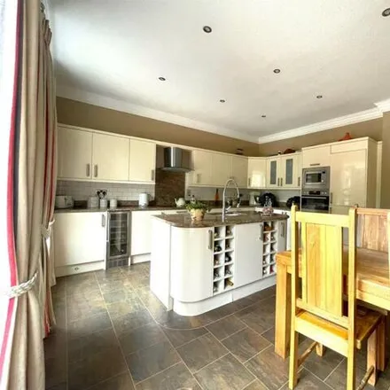 Image 5 - Brandesburton Hall, Brandesburton Road, Brandesburton, YO25 8QS, United Kingdom - Townhouse for sale