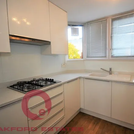 Image 2 - Ossulston Street, London, NW1 1EY, United Kingdom - Apartment for rent