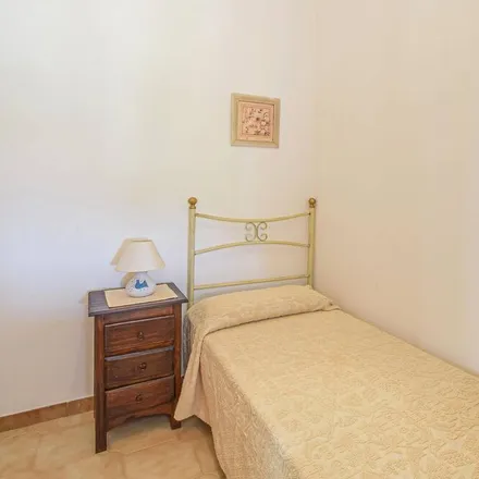 Image 5 - Sorso, Via Porto Torres, 07037 Sòssu/Sorso SS, Italy - Apartment for rent