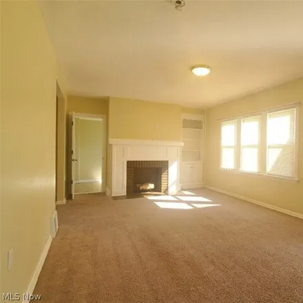 Image 4 - Martin Luther King Junior Boulevard, Garfield Heights, OH 44125, USA - House for sale