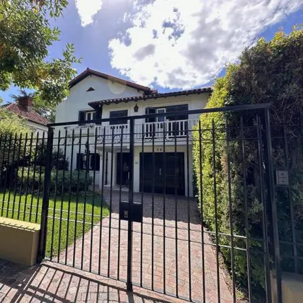 Buy this 5 bed house on Villa Grampa in General Paz, Partido de Lomas de Zamora