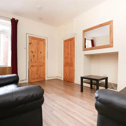 Image 5 - Bolingbroke Street, Newcastle upon Tyne, NE6 5PJ, United Kingdom - Apartment for rent