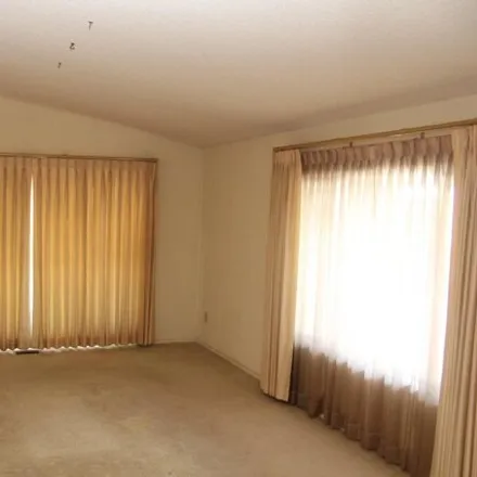 Image 9 - Honeylocust Avenue, Clovis, CA 93612, USA - Apartment for sale