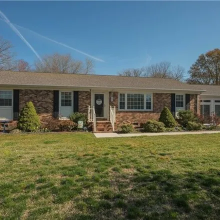 Buy this 3 bed house on 7012 Sunnyhill Drive in Mechanicsville, VA 23111