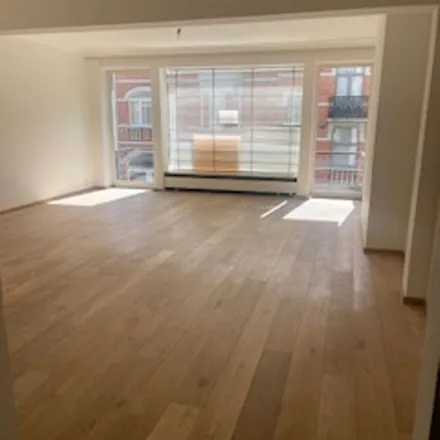 Rent this 2 bed apartment on Guido Gezellestraat 8 in 3500 Hasselt, Belgium