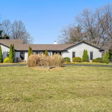 Buy this 5 bed house on 6928 Briarhill Road in Oldham County, KY 40014