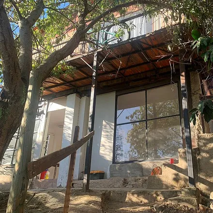 Buy this studio house on José Joaquín Pérez in 246 0748 Villa Alemana, Chile