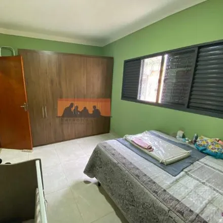 Buy this 4 bed house on Rua Célia Aparecida Giampaulo André in Alvorada Parque, Paulínia - SP