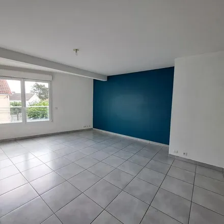 Rent this 3 bed apartment on 5 Rue de la Malle-Poste in 44700 Orvault, France
