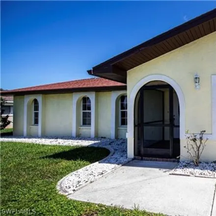 Image 4 - 1217 SE 17th Ter, Cape Coral, Florida, 33990 - House for sale