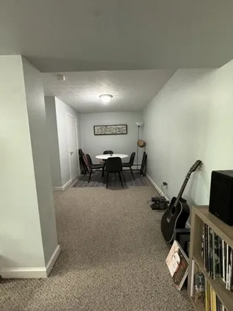Image 3 - 31 Dwight Street, Brookline, MA 02446, USA - Apartment for rent