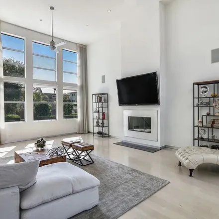 Image 6 - 743 Westbourne Drive, West Hollywood, CA 90069, USA - Apartment for rent