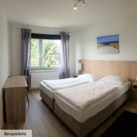 Rent this 1 bed apartment on Luchtbergstraße 51 in 28237 Bremen, Germany