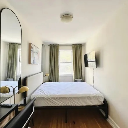 Rent this 1 bed room on 424 Hawthorne Street in New York, NY 11203