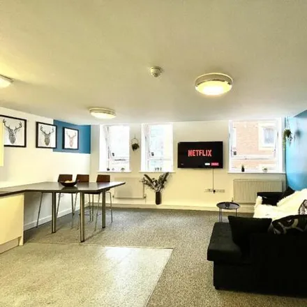 Rent this 5 bed apartment on Grosvenor House in Marble Street, Leicester