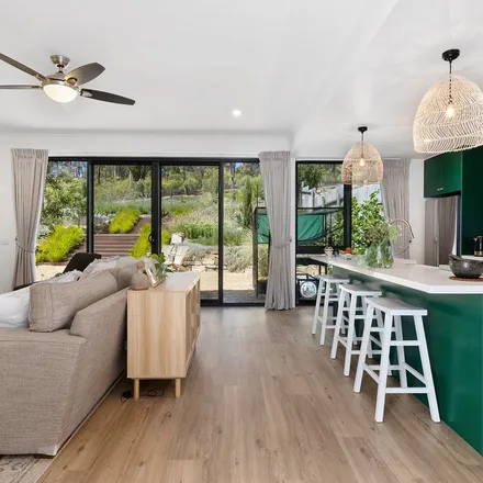 Rent this 4 bed apartment on 275 Duke Street in Chewton VIC 3450, Australia