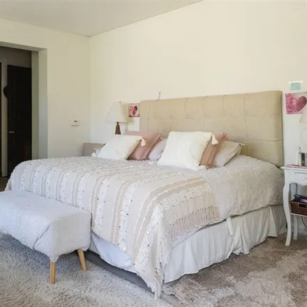 Buy this 2 bed apartment on Fundación Cultural y Educacional Japonesa in Avenida La Dehesa, 769 0286 Lo Barnechea