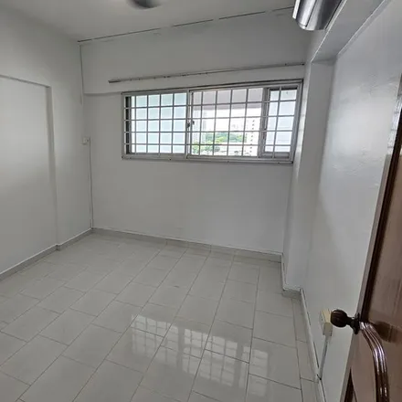 Rent this 1 bed room on 602 Clementi West Street 1 in Singapore 120602, Singapore