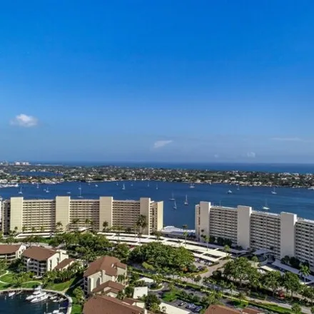 Rent this 2 bed condo on 132 Lakeshore Dr Apt 320 in North Palm Beach, Florida