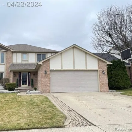 Buy this 4 bed house on 53865 Cranston Drive in Macomb Township, MI 48042
