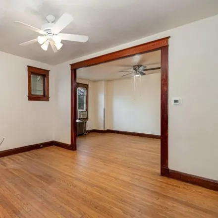 Image 7 - 6605 Old Harford Road, Baltimore, MD 21214, USA - House for sale