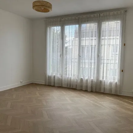 Rent this 1 bed apartment on 43 Grande Rue in 95290 L'Isle-Adam, France