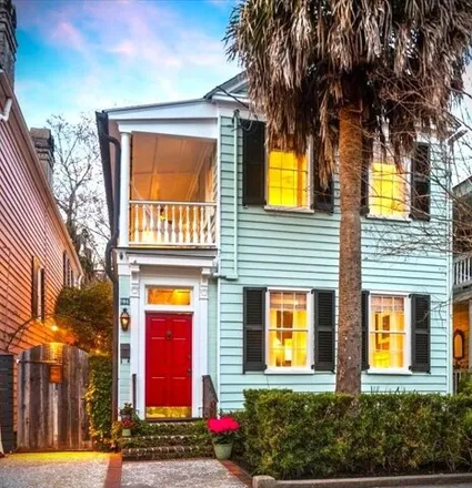 Buy this 4 bed house on 188 Wentworth Street in Charleston, SC 29401
